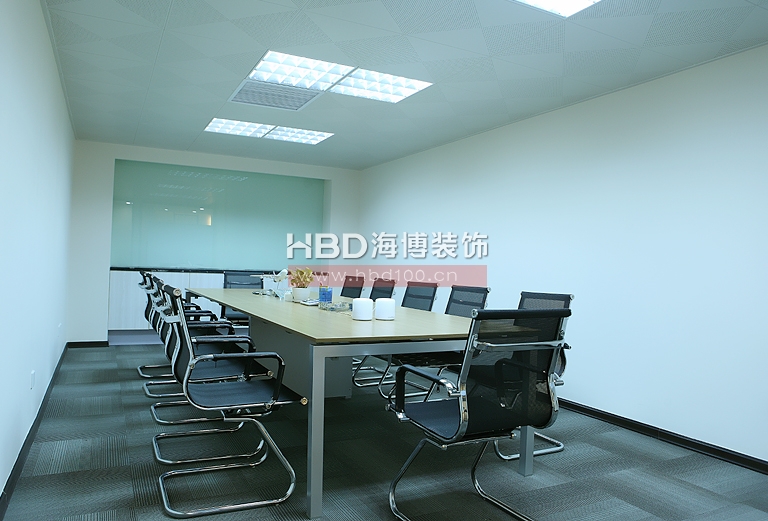 辦公室裝修設(shè)計實(shí)景圖,會議室裝修設(shè)計.jpg 辦公室裝修設(shè)計實(shí)景圖,會議室裝修設(shè)計.jpg