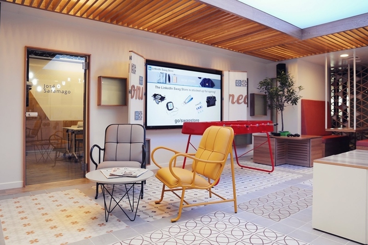 廣州辦公室裝修,辦公室裝修設(shè)計(jì),時(shí)尚品位辦公室,廣州裝飾公司.jpg 廣州辦公室裝修,辦公室裝修設(shè)計(jì),時(shí)尚品位辦公室,廣州裝飾公司.jpg