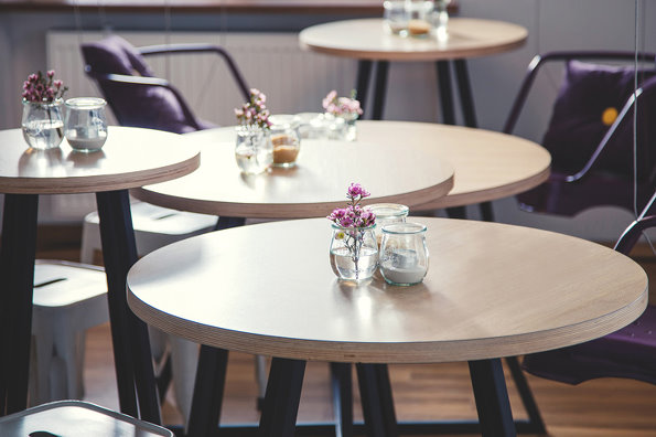 咖啡廳裝修設(shè)計,廣州咖啡廳裝修,海博裝飾,廣州裝飾公司.jpg 咖啡廳裝修設(shè)計,廣州咖啡廳裝修,海博裝飾,廣州裝飾公司.jpg