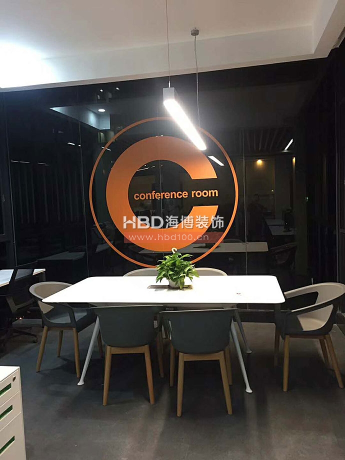 簡約辦公室設計,廣州辦公室裝修,廣州裝修公司,海博裝飾.jpg 簡約辦公室設計,廣州辦公室裝修,廣州裝修公司,海博裝飾.jpg