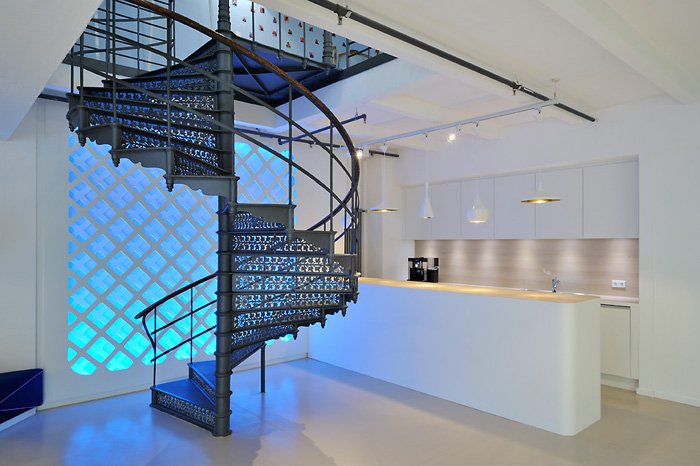 辦公室裝修風格,廣州裝飾公司,冷色調辦公室設計,海博裝飾.jpg 辦公室裝修風格,廣州裝飾公司,冷色調辦公室設計,海博裝飾.jpg