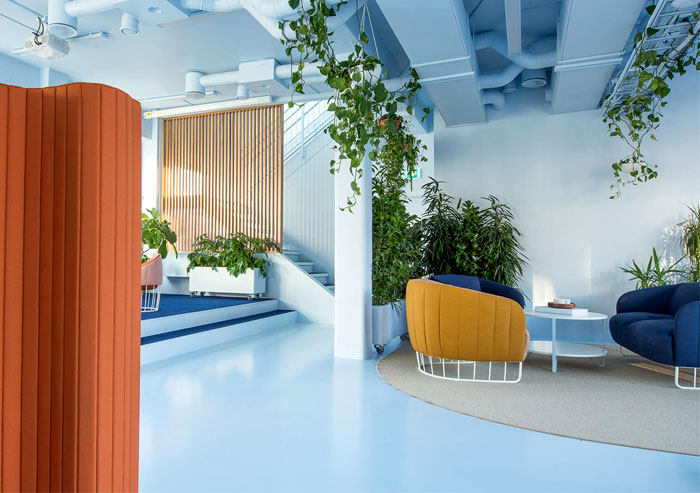 冷藍(lán)色調(diào)辦公室裝修設(shè)計(jì).jpg 冷藍(lán)色調(diào)辦公室裝修設(shè)計(jì).jpg