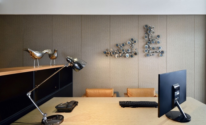 具有設計感的辦公室裝修.jpg 具有設計感的辦公室裝修.jpg