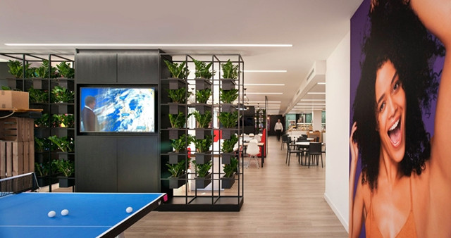 創(chuàng)意辦公室裝修設(shè)計(jì).jpg 創(chuàng)意辦公室裝修設(shè)計(jì).jpg