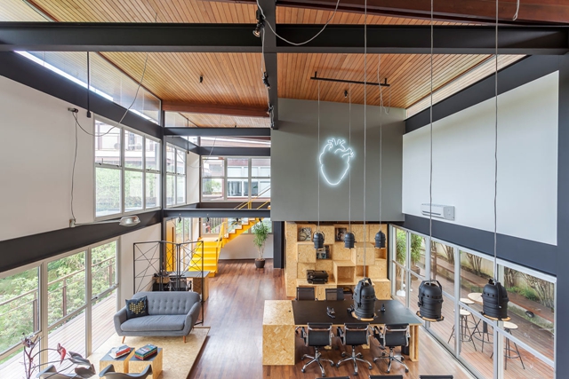 辦公室裝修設計常用隔斷.jpg 辦公室裝修設計常用隔斷.jpg