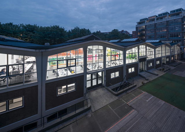 辦公樓裝修設(shè)計(jì)實(shí)景圖.jpg 辦公樓裝修設(shè)計(jì)實(shí)景圖.jpg