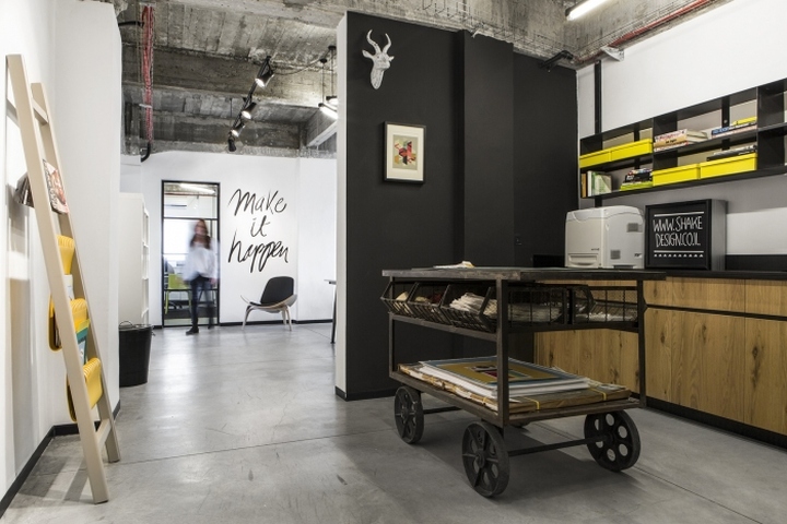 創(chuàng)意辦公室裝修設(shè)計方案.jpg 創(chuàng)意辦公室裝修設(shè)計方案.jpg