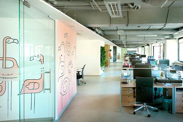 廣告創(chuàng)意公司辦公室裝修設(shè)計.jpg 廣告創(chuàng)意公司辦公室裝修設(shè)計.jpg