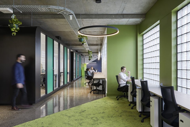 創(chuàng)意廣州辦公室裝修.jpg 創(chuàng)意廣州辦公室裝修.jpg