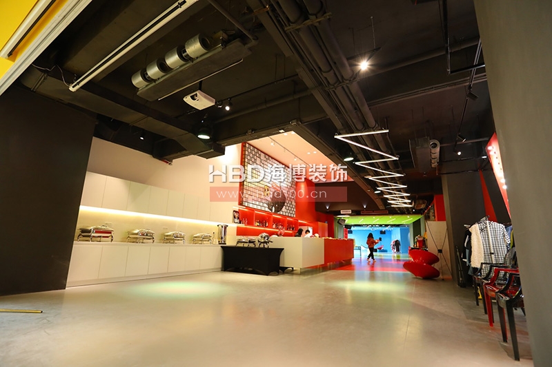 創(chuàng)意辦公室設(shè)計裝修.jpg 創(chuàng)意辦公室設(shè)計裝修.jpg